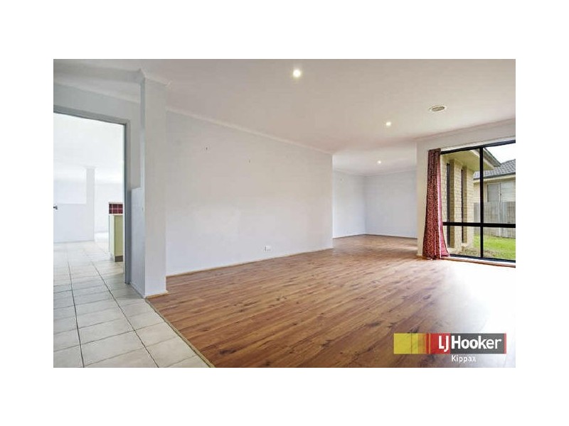 12 Lovely Close, Dunlop ACT 2615