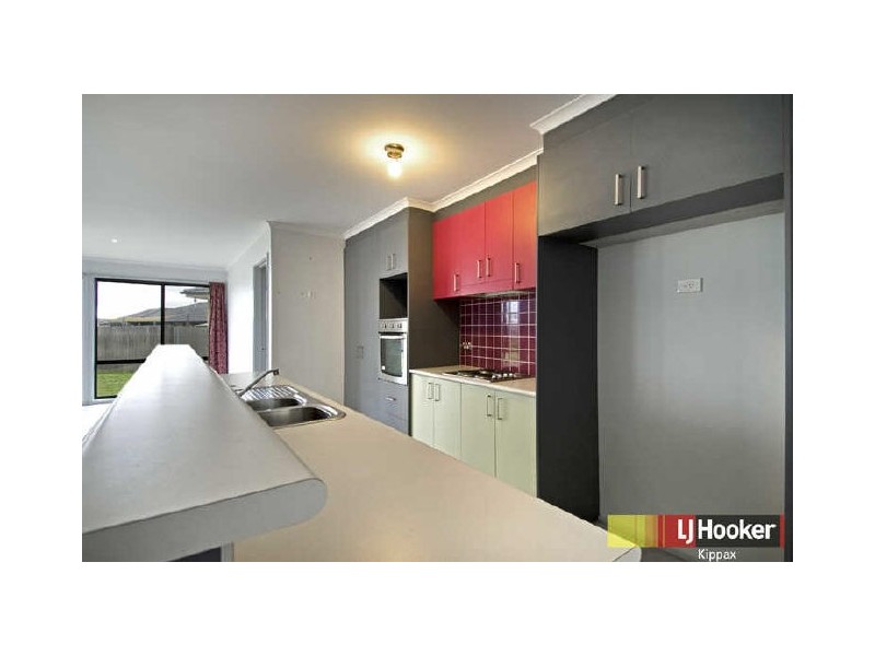 12 Lovely Close, Dunlop ACT 2615