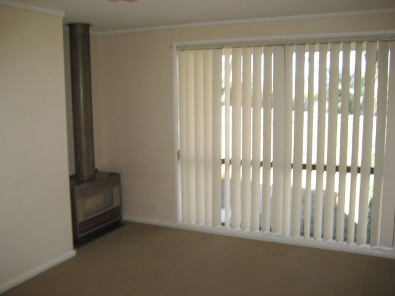 14 Rumker Place, Charnwood ACT 2615