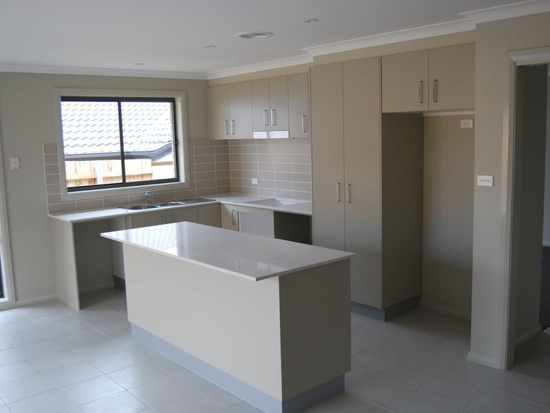 6 Eumarrah Street, Amaroo ACT 2914