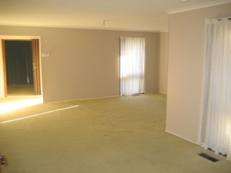 146 Tillyard Drive, Fraser ACT 2615