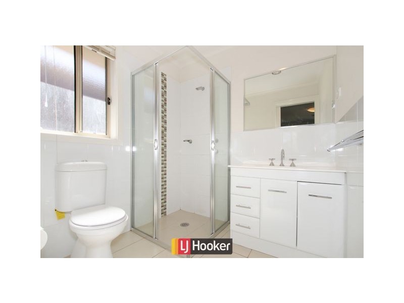 4 Outhwaite Street, Franklin ACT 2913