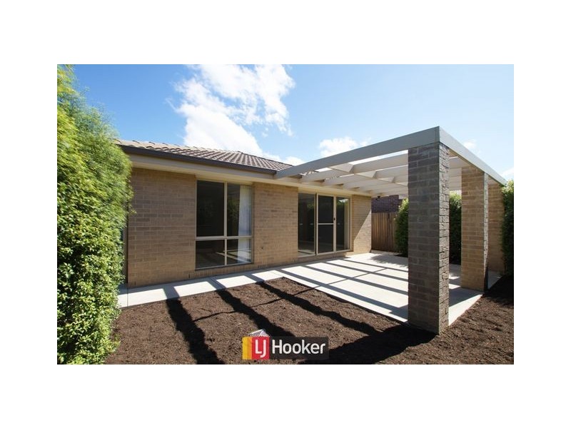 4 Outhwaite Street, Franklin ACT 2913