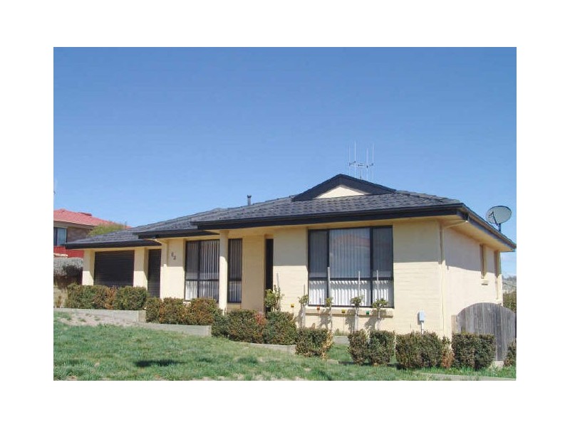82 Hugh McKay Crescent, Dunlop ACT 2615