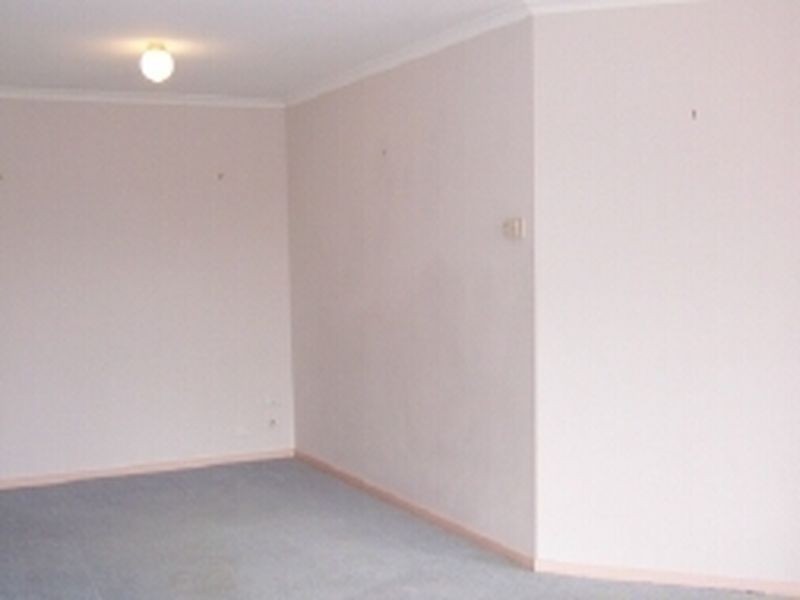 70 Britten Jones Drive, Holt ACT 2615