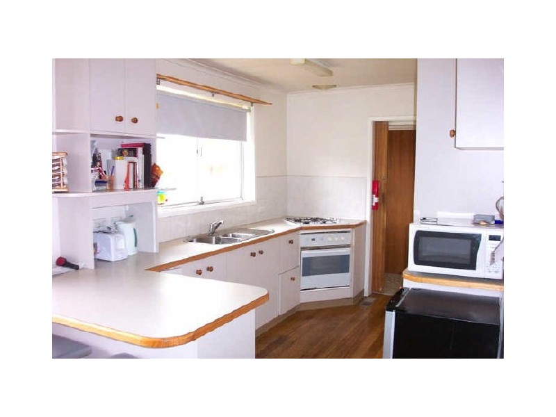7 Pring Place, Latham ACT 2615