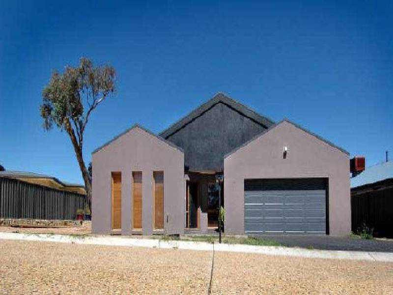 4 Mag Place, Dunlop ACT 2615