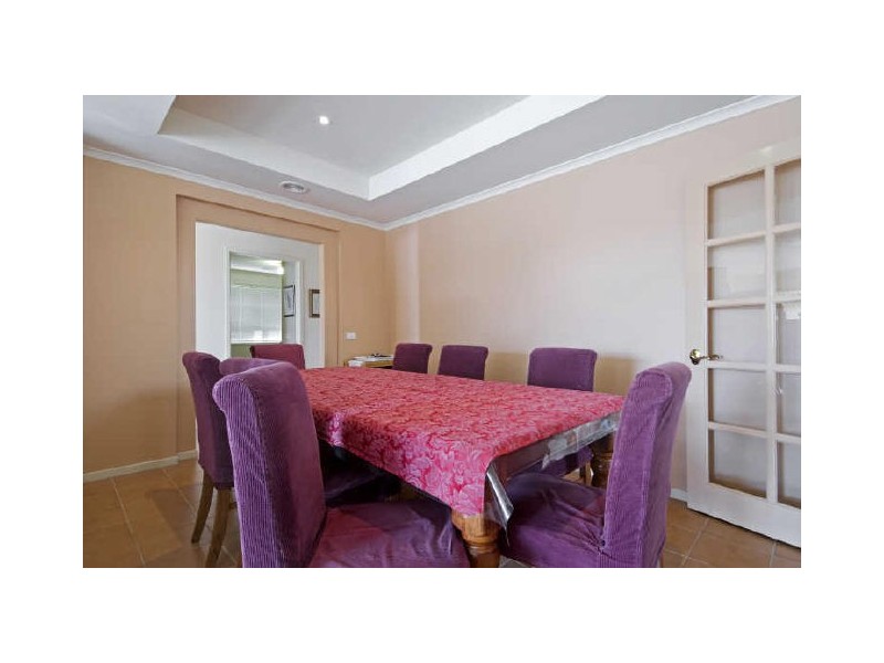 18 Ikara Close, Dunlop ACT 2615