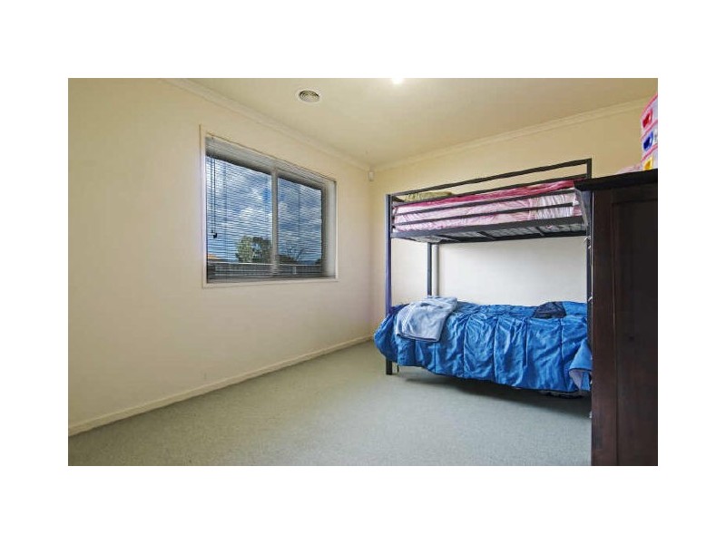 18 Ikara Close, Dunlop ACT 2615