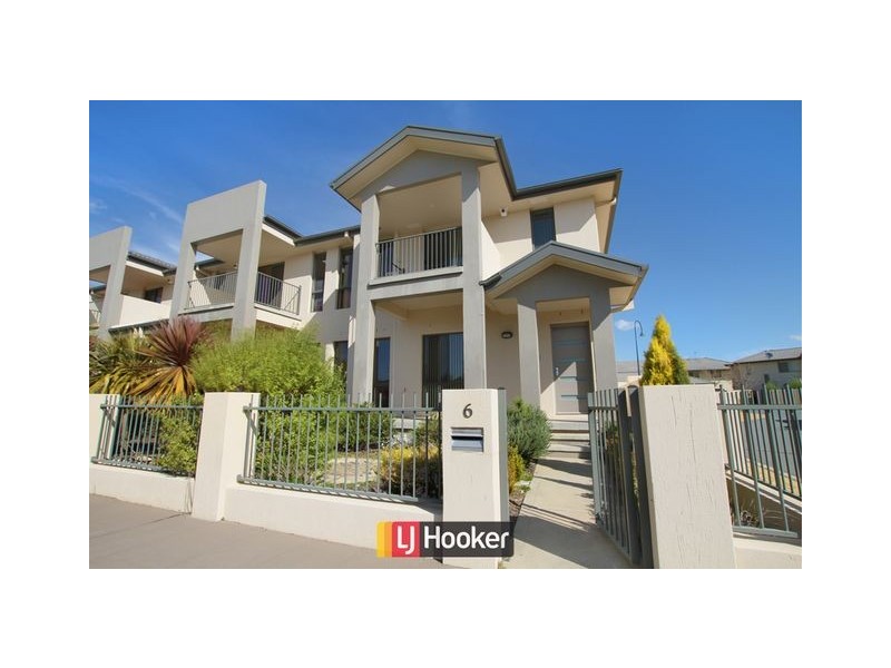 6 Wombeyan Street, Harrison ACT 2914