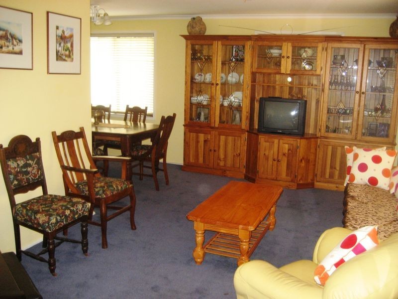 11 Mulvany Place, Latham ACT 2615