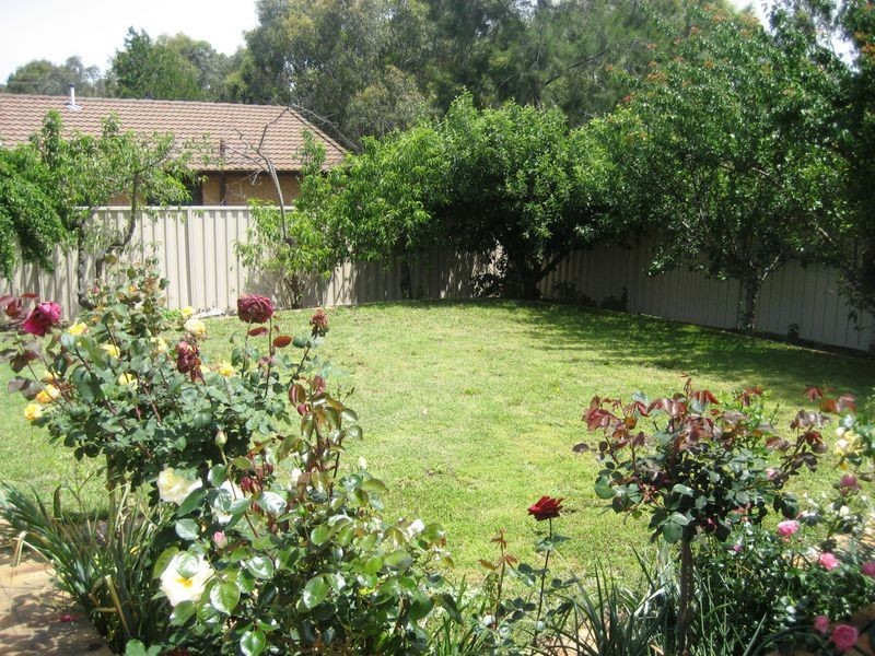 11 Mulvany Place, Latham ACT 2615