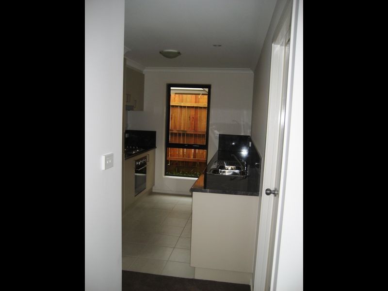 18 James Harrison Street, Dunlop ACT 2615