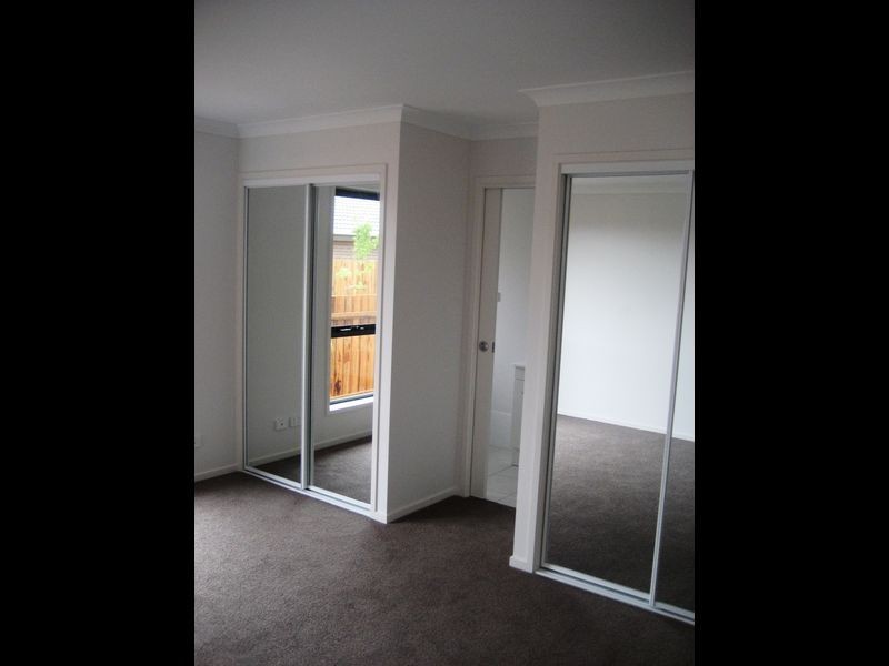 18 James Harrison Street, Dunlop ACT 2615