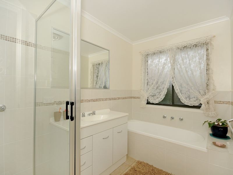 71 Polwarth Circuit, Dunlop ACT 2615