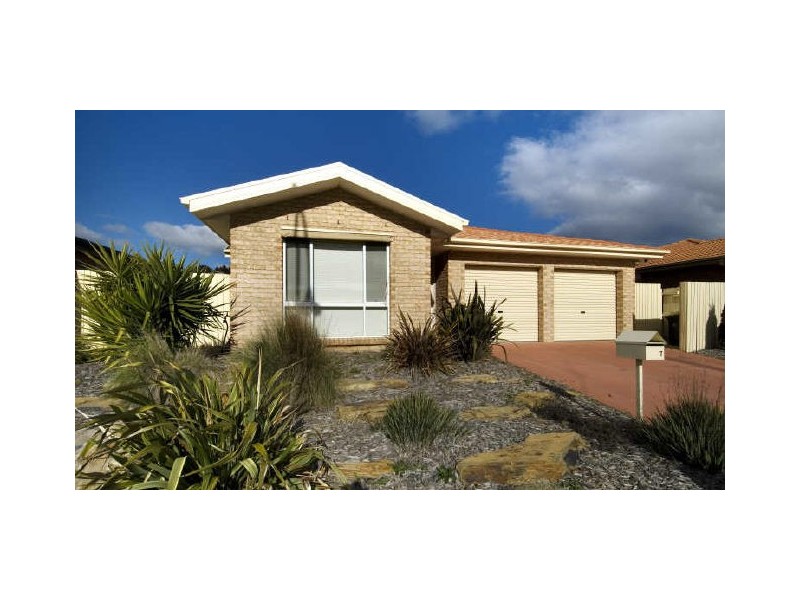 7 Dunnett Street, Dunlop ACT 2615