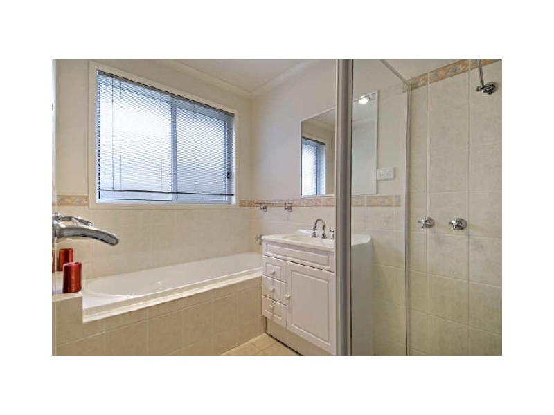 7 Dunnett Street, Dunlop ACT 2615