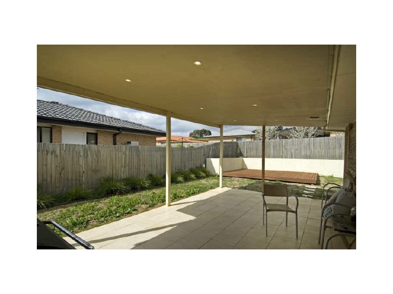 7 Dunnett Street, Dunlop ACT 2615