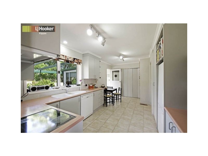 328 Southern Cross Drive, Macgregor ACT 2615