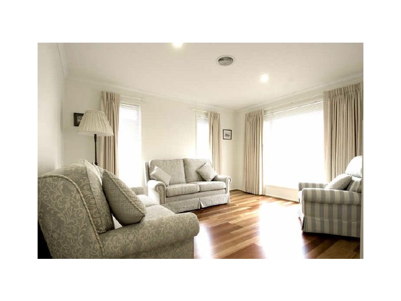47 Hanrahan Crescent, Dunlop ACT 2615