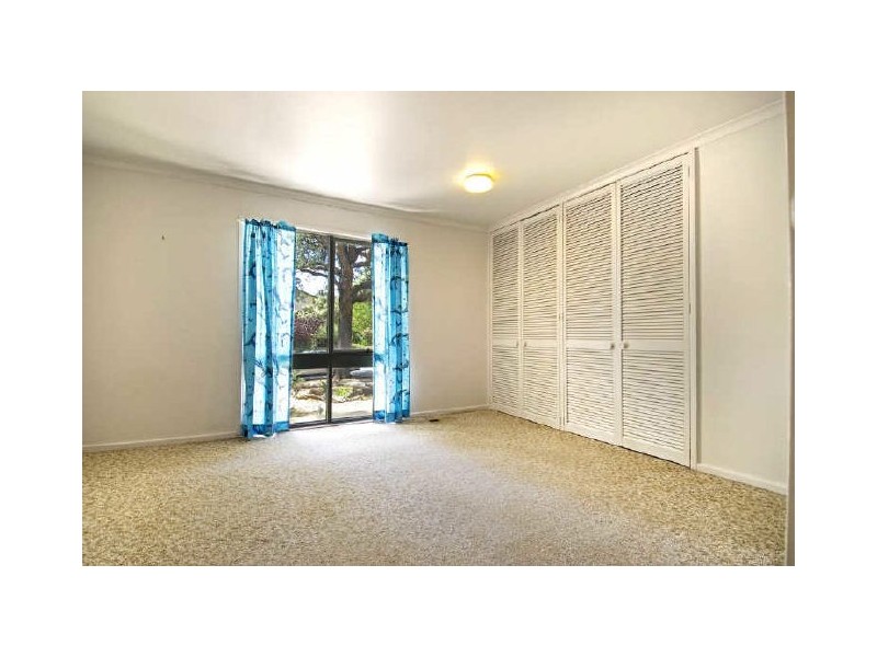 6 Fullagar Crescent, Higgins ACT 2615