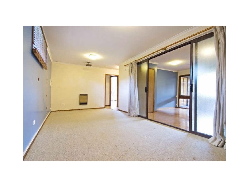 6 Fullagar Crescent, Higgins ACT 2615