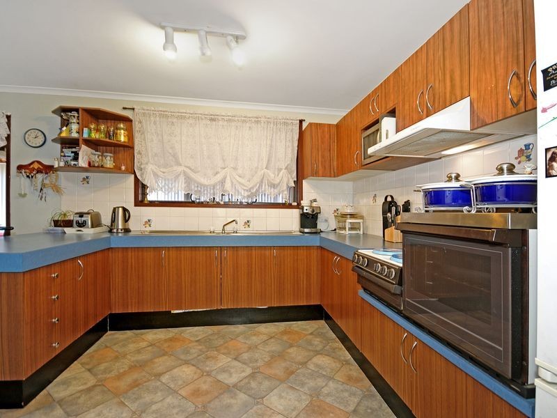 5 Landale Place, Charnwood ACT 2615