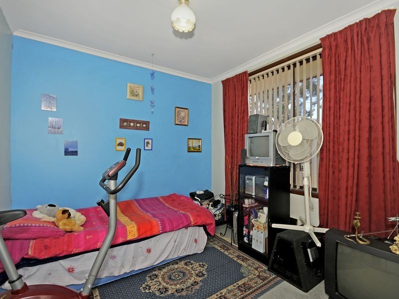 5 Landale Place, Charnwood ACT 2615