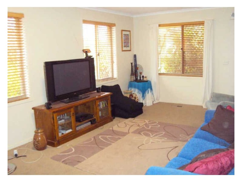 92 Archdall Street, Dunlop ACT 2615