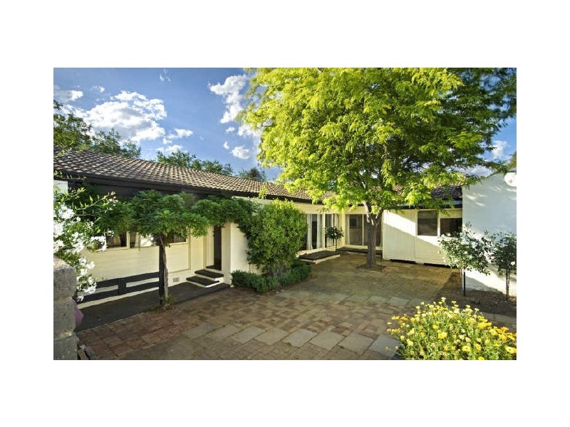 25 Laycock Place, Holt ACT 2615