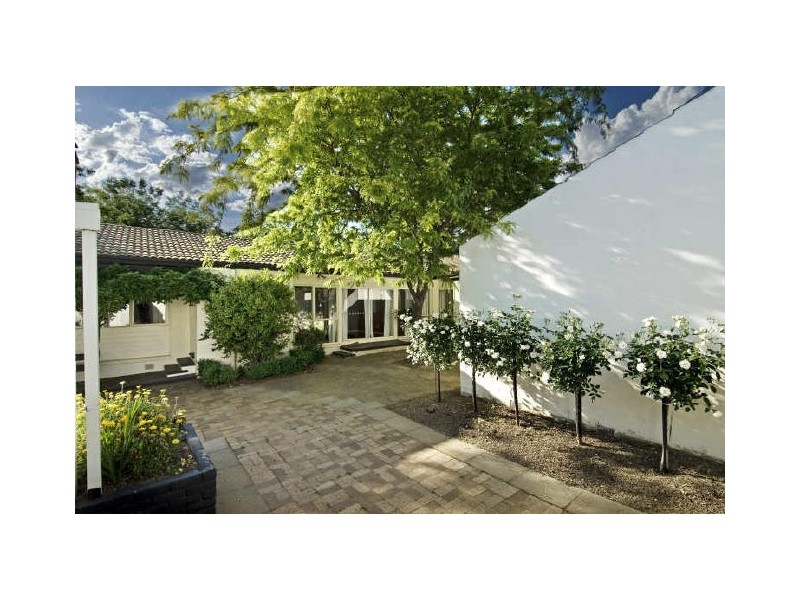 25 Laycock Place, Holt ACT 2615