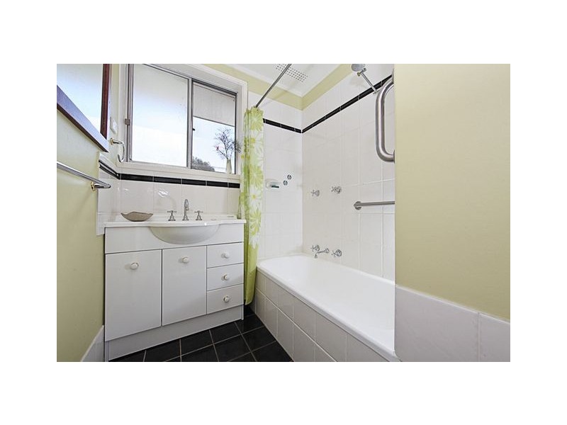 4 Pike Place, Higgins ACT 2615
