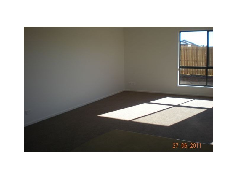 37 Ida Birchall Crescent, Macgregor ACT 2615