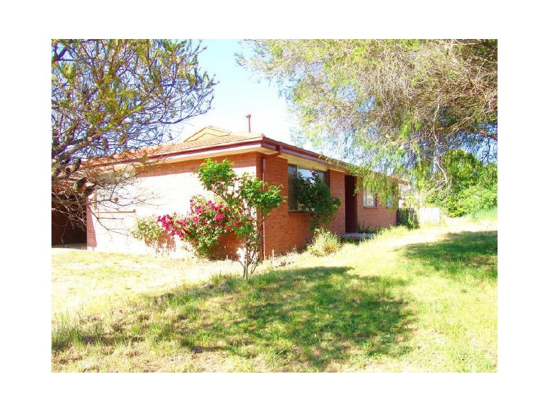 6 Saywell Place, Charnwood ACT 2615