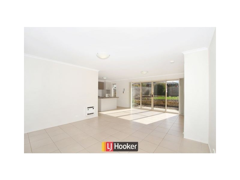 12 Hazelton Street, Macgregor ACT 2615