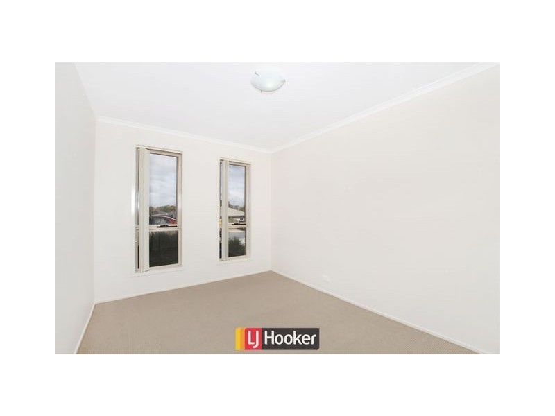 12 Hazelton Street, Macgregor ACT 2615