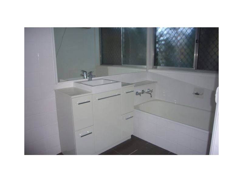 8 Clode Street, Macgregor ACT 2615