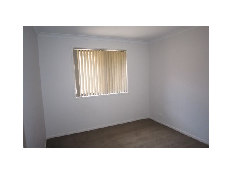 16 Ida Birchall Crescent, Macgregor ACT 2615