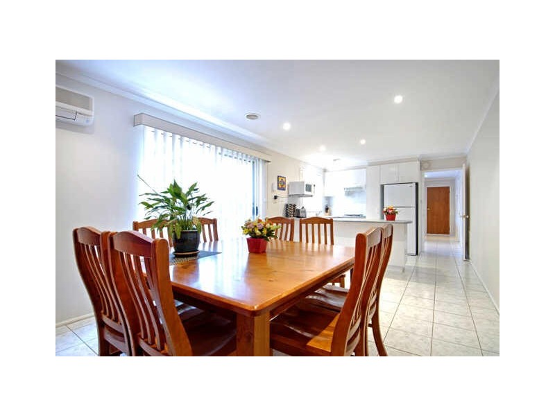 15 Goodhart Crescent, Dunlop ACT 2615