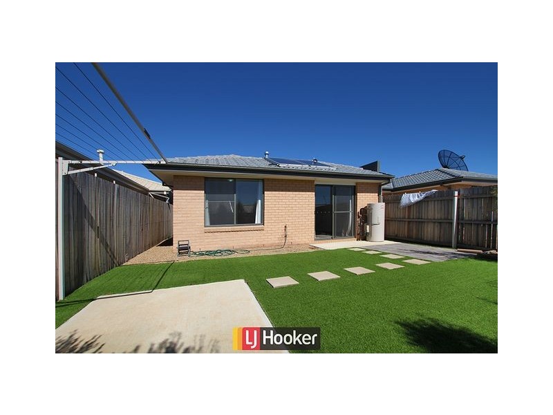 26 John Holt Street, Macgregor ACT 2615