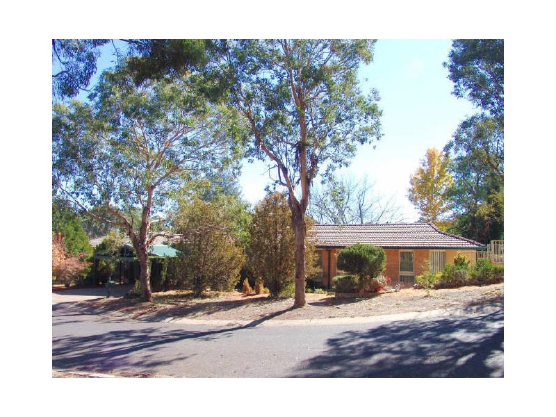 2 Berne Place, Macgregor ACT 2615