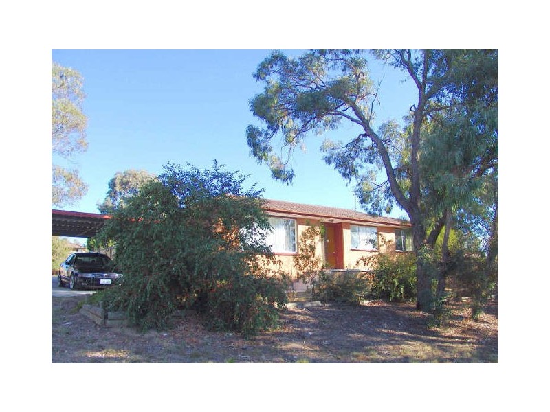 23 Bettington Circuit, Charnwood ACT 2615