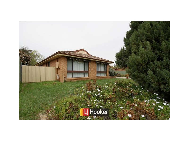 53 Ennor Crescent, Florey ACT 2615