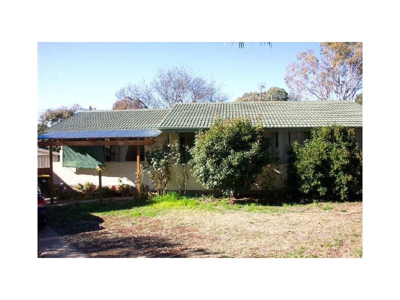 18 Findlay Street, Higgins ACT 2615
