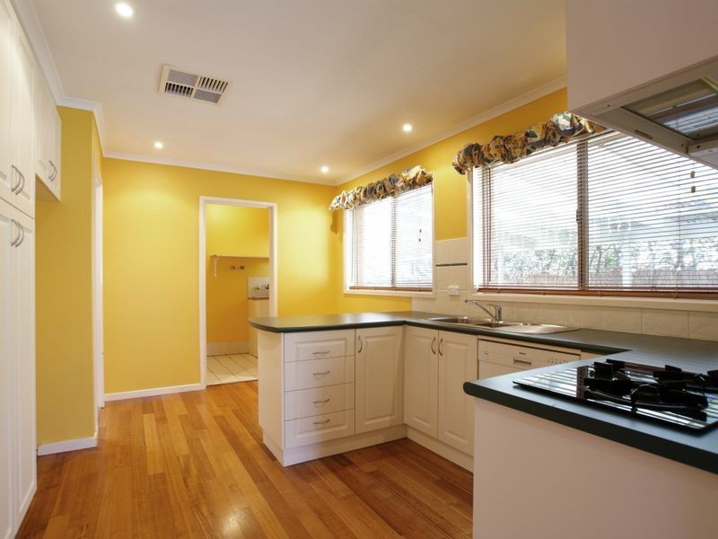 334 Southern Cross Drive, Macgregor ACT 2615