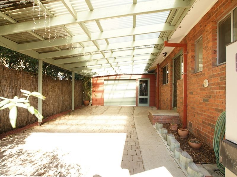 334 Southern Cross Drive, Macgregor ACT 2615
