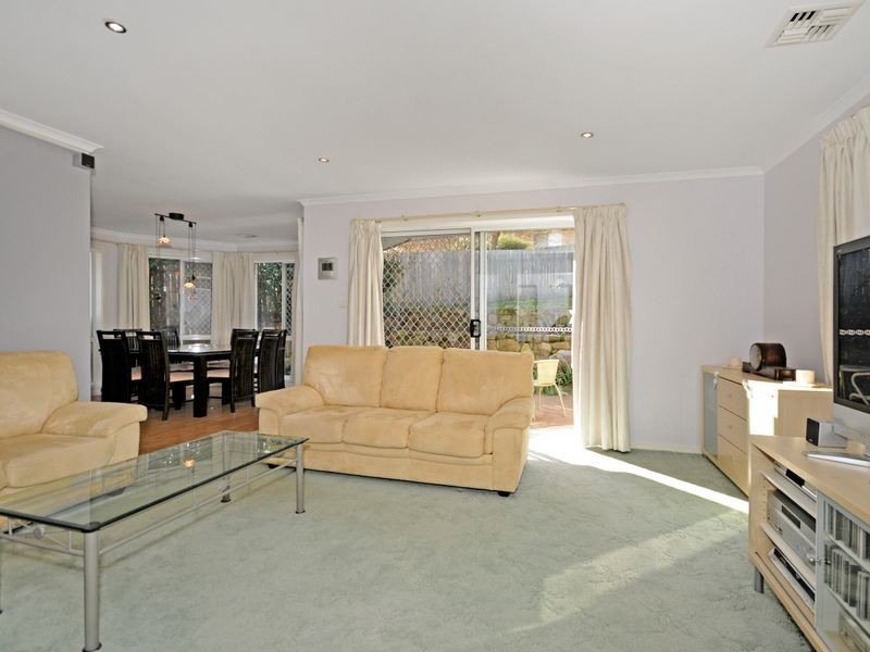 74 Hugh McKay Crescent, Dunlop ACT 2615