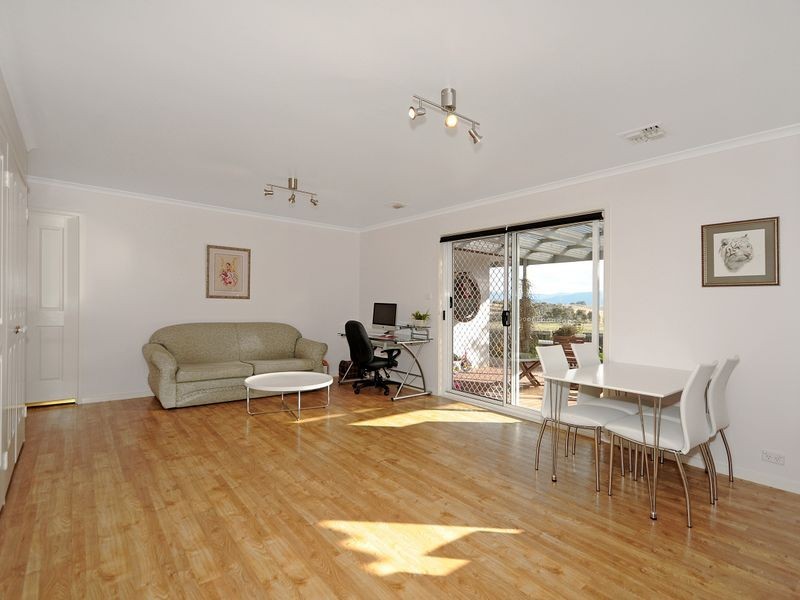 74 Hugh McKay Crescent, Dunlop ACT 2615