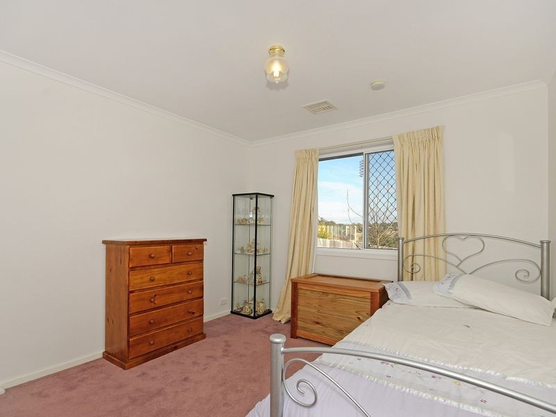 74 Hugh McKay Crescent, Dunlop ACT 2615