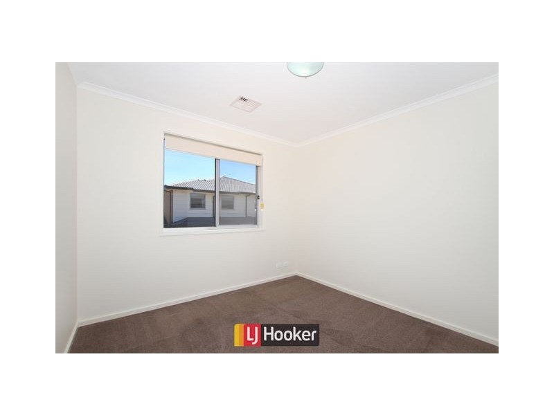 17/17 Margaret Tucker Street, Bonner ACT 2914